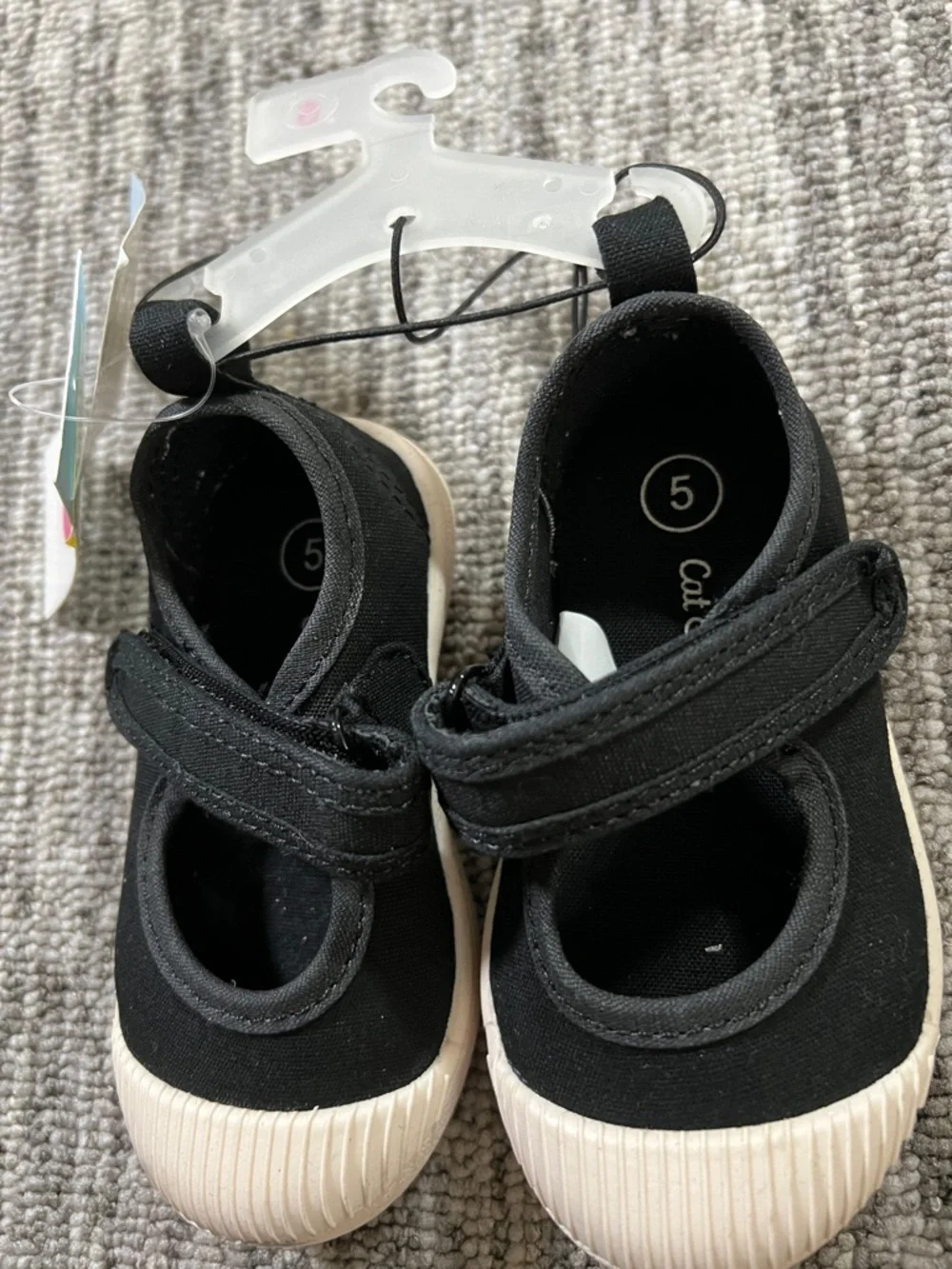 Cat & Jack Toddler Marina Hook and Loop Closure Mary Jane Sneakers Size 5